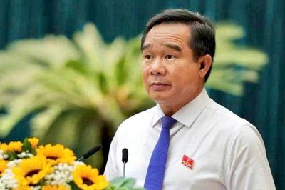 Chủ tịch Tp.HCM: Không chạy theo số lượng nghị quyết, phải quản trị bằng kết quả thực chất