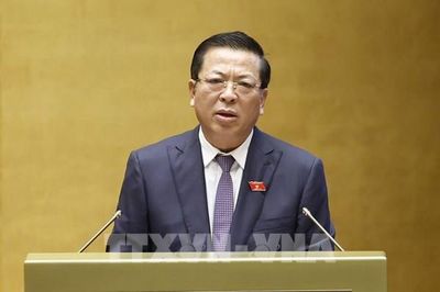 Bộ trưởng Bộ Xây dựng: Không được 'nhận cọc' khi dự án chưa đủ điều kiện bán
