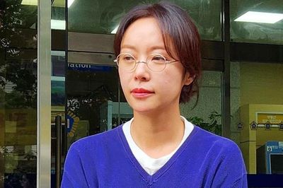 Hwang Jung Eum bật khóc tiết lộ cuộc sống sau ly hôn