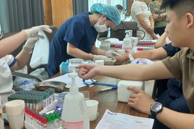 Hà Nội: Doanh nghiệp phải hoàn thành khám sức khỏe cho người lao động trong tháng 11