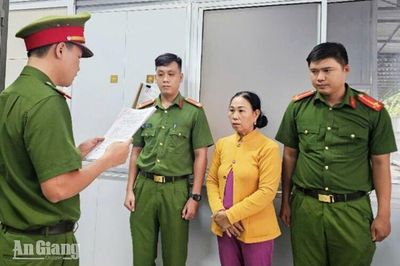 An Giang: Khởi tố nữ lái tàu đụng nạn nhân tử vong rồi bỏ chạy