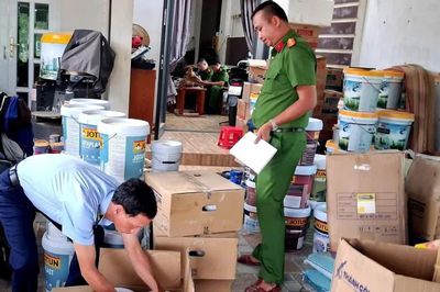 Gia Lai: Khởi tố vụ án buôn bán sơn, bột trét giả nhãn hiệu Jotun
