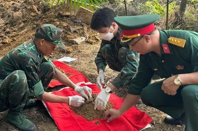 Lào Cai: Cất bốc 3 mộ liệt sĩ chưa xác định được danh tính