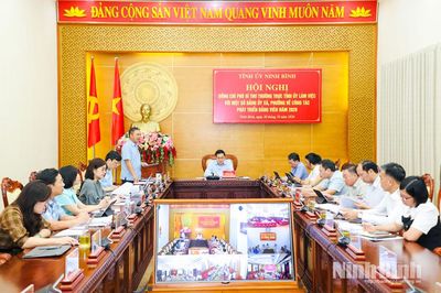 Quyết tâm hoàn thành chỉ tiêu năm 2026, tạo nguồn phát triển đảng viên cho những năm tiếp theo