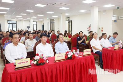Chi cục Hải quan khu vực IV ra mắt trụ sở mới và công bố kim ngạch xuất nhập khẩu đạt 100 tỷ USD