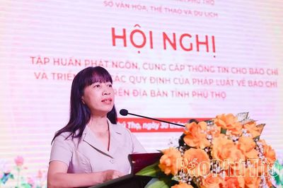 Tập huấn phát ngôn, cung cấp thông tin cho báo chí và triển khai các quy định pháp luật về báo chí