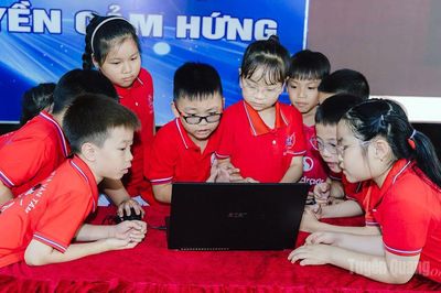 Không tạo áp lực cho học sinh