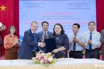 Thành phố Huế ký kết Bản ghi nhớ hợp tác với Tổ chức Fundación Metrópoli (Tây Ban Nha)