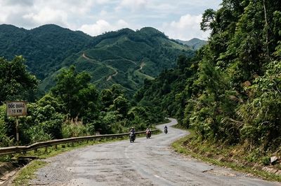 Chi 100 tỷ đồng nâng cấp 20km đường tuần tra biên giới ở Quảng Trị
