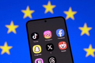EU tạm hoãn các dự luật quốc gia hạn chế trẻ em dùng mạng xã hội