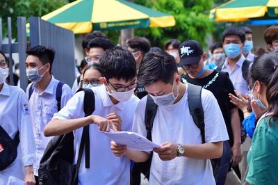 Tiết dạy ôn thi tốt nghiệp cho học sinh lớp 12 như thế nào để nâng cao chất lượng?