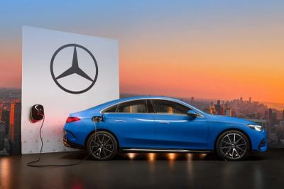 Mercedes-Benz gây bất ngờ với dòng xe điện trong tầm giá 1,59 tỷ đồng