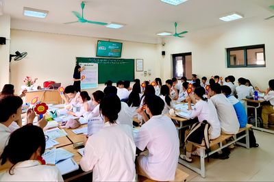 Học văn bằng công thức: Phương pháp giúp hàng nghìn học sinh chinh phục môn văn
