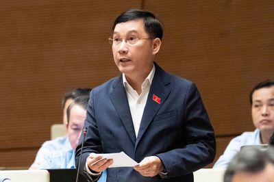 Dân giữ 500 tấn vàng, gửi ngân hàng 11,2 triệu tỷ, vốn vẫn không vào sản xuất