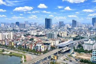 Tái thiết đô thị Hà Nội: Trao quyền phải đi đôi với giám sát