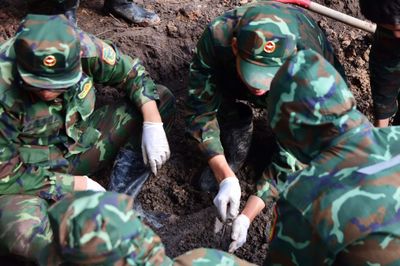 Phát hiện 148 hài cốt liệt sĩ trong nửa tháng ở Công viên Lê Thị Riêng