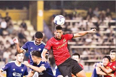 V-League: Những chiến thắng giàu cảm xúc