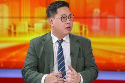 Đằng sau hành vi bạo lực trên bục giảng
