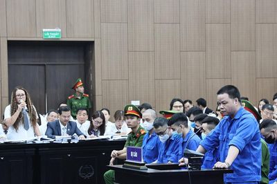 Mr Hunter đề nghị định giá lại số vàng thu giữ để khắc phục hậu quả