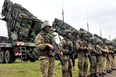 Mỹ bán 500 tên lửa Patriot cho Ukraine: Công nghệ hit-to-kill giúp 'lật kèo' trước tên lửa Nga?