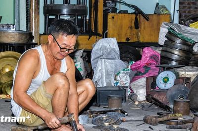 Làng nghề đúc đồng Đại Bái trước bài toán giữ nghề truyền thống