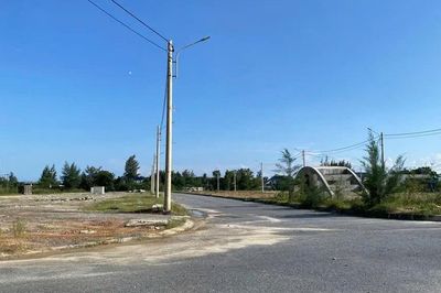 Quảng Trị yêu cầu khẩn trương hoàn thành khu tái định cư cảng Cửa Việt