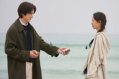 Yoo Yeon Seok và Seo Hyun Jin rơi vào lưới tình trong The Perfect Lie