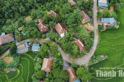 Nếp nhà sàn giữ hồn bản Thái nơi miền Tây xứ Thanh