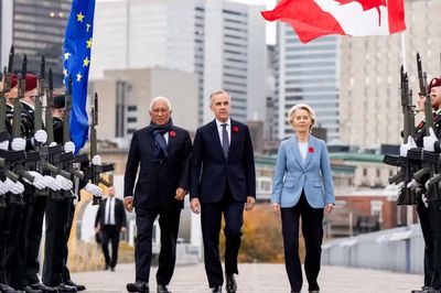 Canada hướng tới trở thành thành viên liên kết đầu tiên của EU