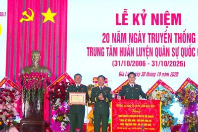 Trung tâm Huấn luyện Quân sự quốc gia 2 kỷ niệm 20 năm ngày thành lập