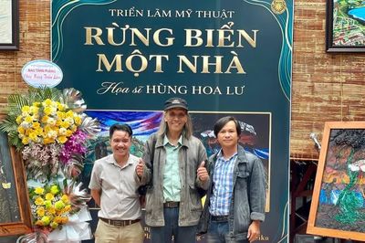 Nghệ sĩ Hùng Hoa Lư: Đem sắc màu nối rừng với biển