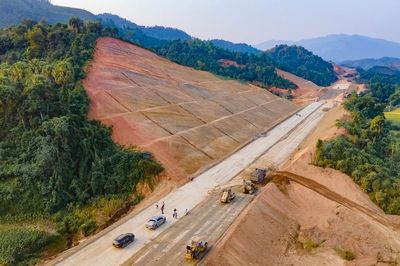 Chắt chiu ngày nắng, vượt thách thức địa hình, bứt phá tiến độ cao tốc Chợ Mới - Bắc Kạn