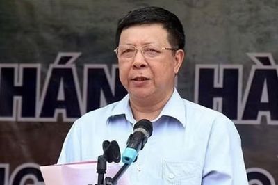 Cựu Phó chủ tịch Lào Cai Lê Ngọc Hưng chuẩn bị hầu tòa tại Hà Nội