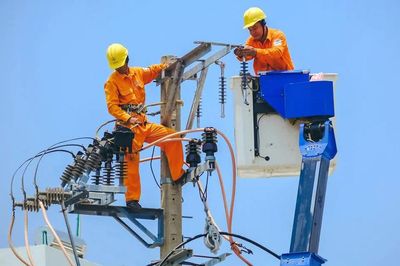 Giá điện giảm 2% từ 1/11