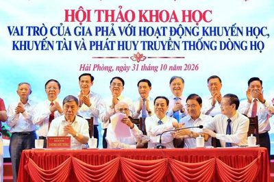 Hải Phòng nâng cao vai trò của gia phả trong hoạt động khuyến học, khuyến tài