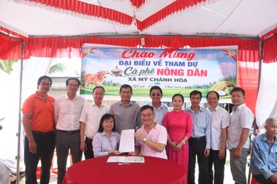 Cà phê Nông dân: Không gian đối thoại giữa 5 'nhà'