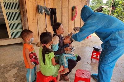Ngành y tế cấp bách ngăn chặn dịch bạch hầu lây lan