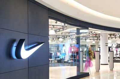 Nike Crescent Mall trở lại với diện mạo mới