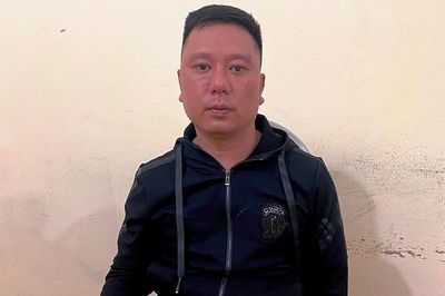 Bắt nhanh hai đối tượng đánh người, đòi nợ thuê ở Lào Cai