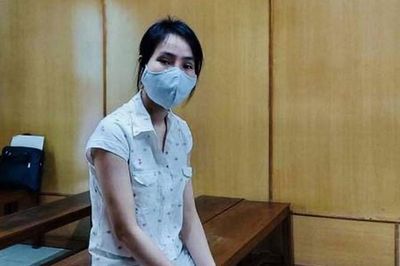 'Nữ quái' dọa nổ bom cướp ngân hàng ở TP.HCM bị tuyên án 19 năm tù