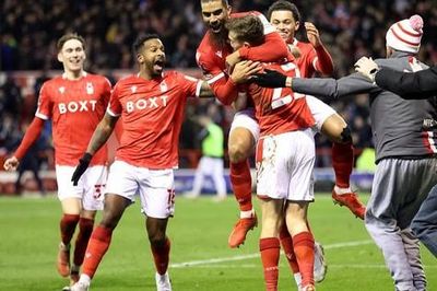 Đá bay Arsenal, Nottingham Forest tạo địa chấn FA Cup