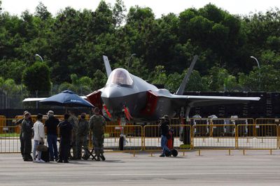 Indonesia làm 'nóng' cuộc đua mua sắm tiêm kích đời mới ở châu Á