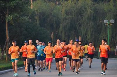 Hòa Bình Park Runners: CLB chạy '10 Sub3' ở Côn Đảo