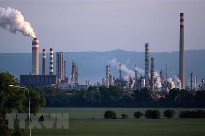 EC tuyên bố đạt tiến triển trong đàm phán về lệnh cấm vận dầu mỏ Nga