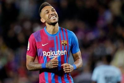 Aubameyang lập cú đúp trong trận thắng 3-1 của Barca