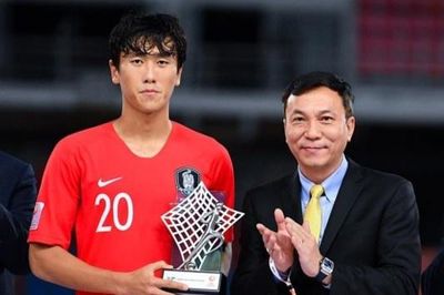 AFC mời quyền Chủ tịch VFF trao cúp U23 châu Á