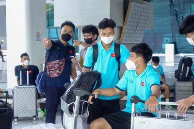 U19 Việt Nam đổ bộ Indonesia, sẵn sàng cho giải Đông Nam Á