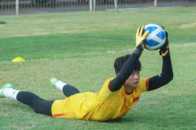 U19 Việt Nam đổi thủ môn sau chiếc thẻ đỏ