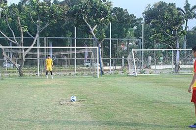 U19 Việt Nam tập đá luân lưu chuẩn bị trận bán kết với Malaysia