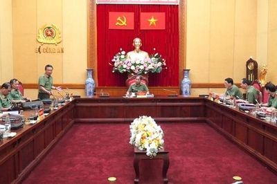 Xây dựng Đảng gắn liền với xây dựng lực lượng CAND vững mạnh, chính quy, tinh nhuệ, hiện đại